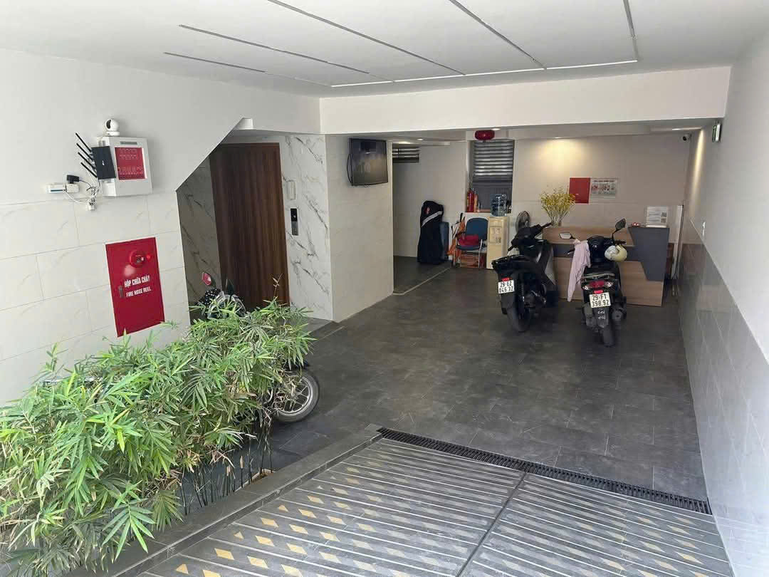 Bán Tòa Căn Hộ 8 Tầng Phố Liễu Giai 120m², Mặt Tiền 10m, Dòng Tiền 200 Triệu/Tháng - Ảnh 3