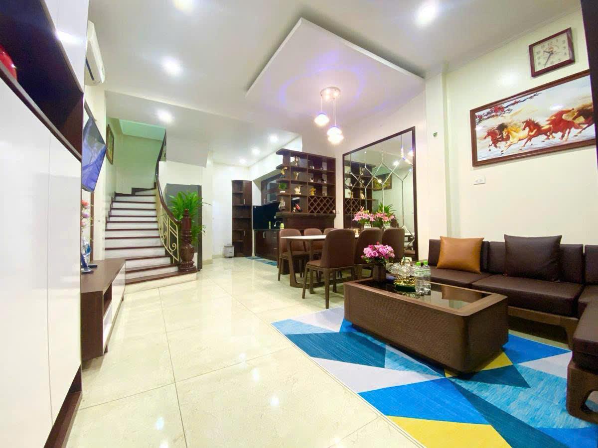 BÁN NHÀ TRƯỜNG CHINH 40m2 x 5 TẦNG - NHÀ MỚI ĐẸP - NGÕ RỘNG - FULL NỘI THẤT NHỈNH 9 TỶ - Ảnh chính