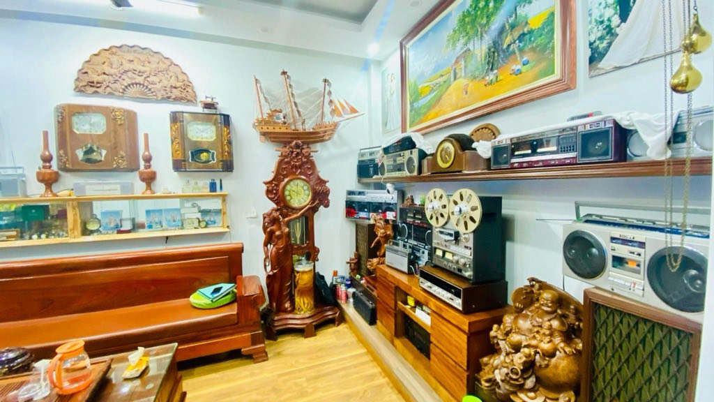 PHÂN LÔ - Ô TÔ TRÁNH - NGÕ RỘNG THÔNG TỨ PHÍA - ĐẮC ĐỊA NẰM TẠI ĐƯỜNG LÁNG - 18 TỶ - Ảnh 3
