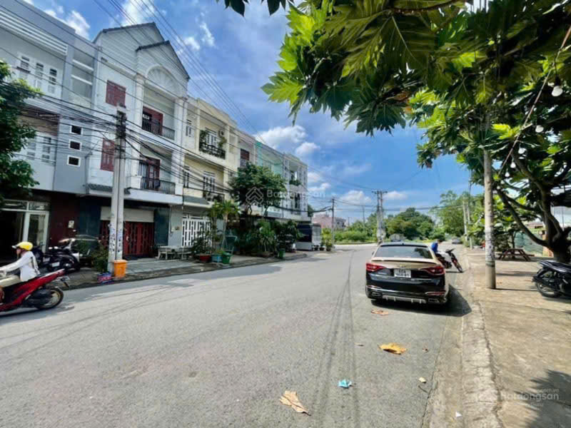 Chính chủ cần bán lô đất 120m2 Kp7 Tân Phong- Biên  Hòa Đồng Nai, cách KDC Tân Phong 100m - Ảnh 1