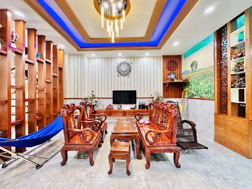 Ô TÔ NGỦ TRONG NHÀ - 3 TẦNG - 120M2 - NỞ HẬU - TẶNG NỘI THẤT CAO CẤP - GẦN LOTTEMART - Ảnh 2