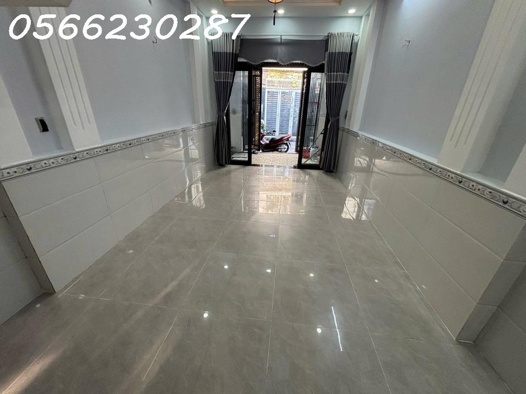 BÁN NHANH 3 TẦNG, 59M2,NGANG 4M, NGÕ LÊ VĂN KHƯƠNG, HIỆP THÀNH, Q.12 - GIÁ 4.5 TỶ - SỔ ĐỎ CHÍNH CHỦ - Ảnh 2