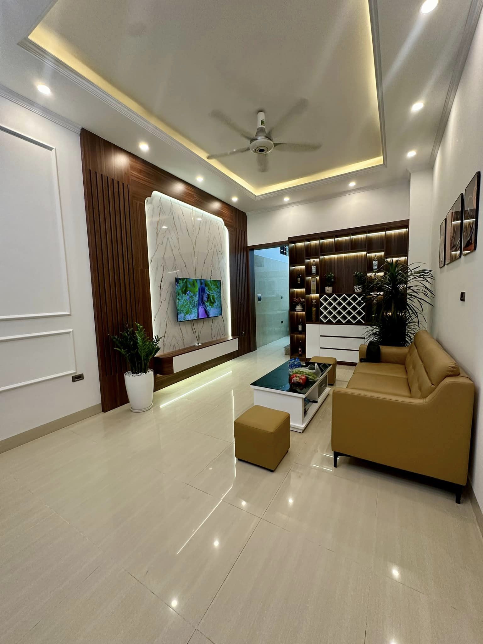 BÁN NHÀ PHÙNG KHOANG, NGÕ 2M RA Ô TÔ, DÂN TỰ XÂY, 4 TẦNG GIÁ 8,95 TỶ - Ảnh chính