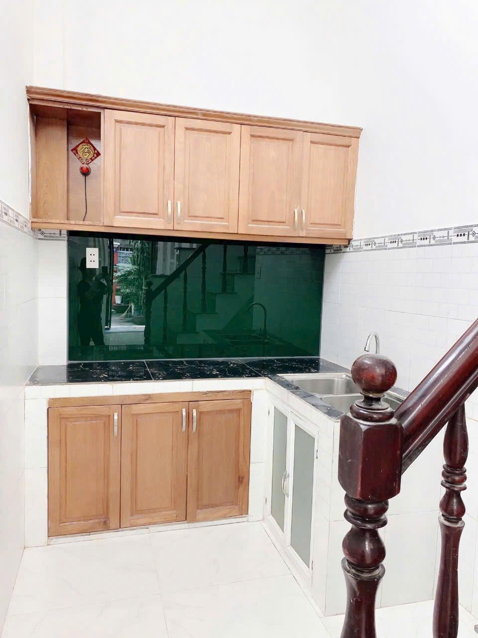 *Nhà Mới Đẹp-Vào ở Ngay-Hẻm 4m Gần Mặt tiền Vĩnh Viễn Q10 -3 Tầng Nở hậu 3.9m, 6Tỷ Hơn - Ảnh 3