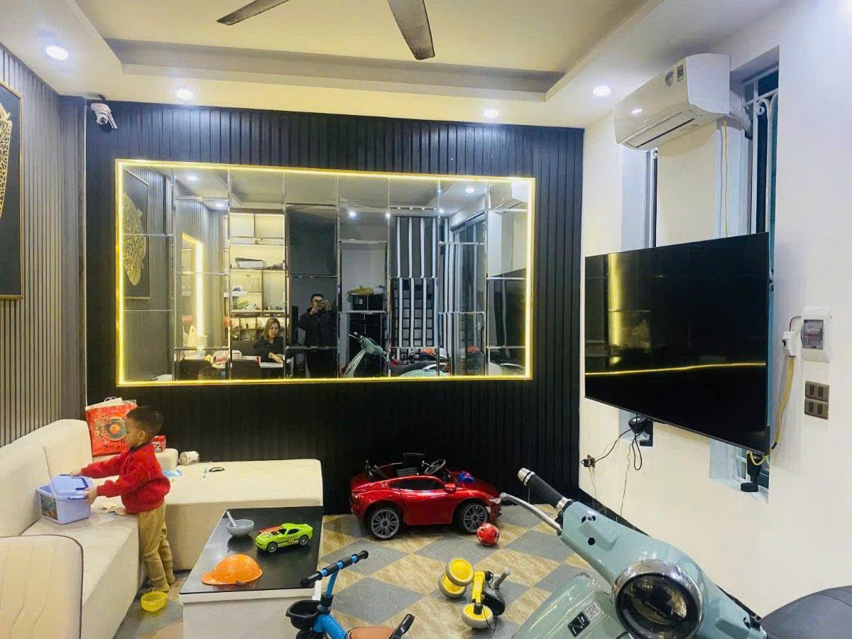 BÁN NHÀ ĐẸP BÙI XƯƠNG TRẠCH 5 TẦNG FULL NỘI THẤT, NGÕ 3 GÁC GIÁ 8,5 TỶ - Ảnh chính