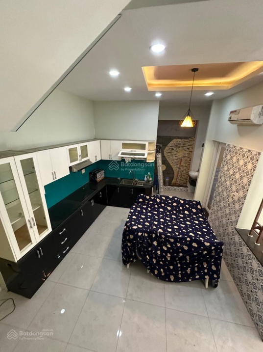 Nhà 4 tầng, ngay Vincom Thủ Đức, Linh Chiểu, 70m2, ngang 6m,HXH, 6.5 tỷ - Ảnh 1