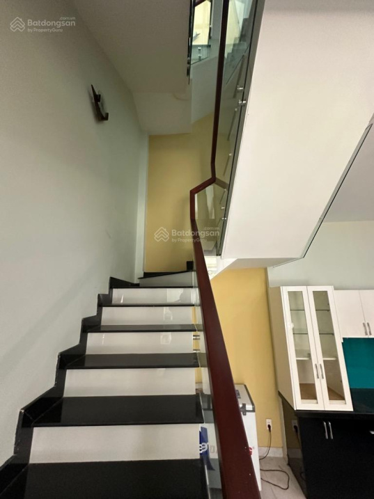 Nhà 4 tầng, ngay Vincom Thủ Đức, Linh Chiểu, 70m2, ngang 6m,HXH, 6.5 tỷ - Ảnh 3