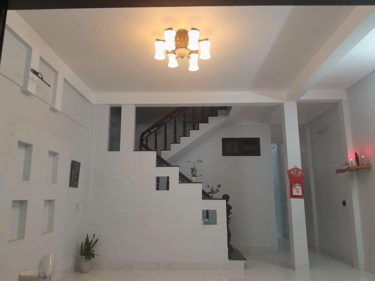 🆘 CHO THUÊ NHÀ NGUYÊN CĂN 2 TẦNG MẶT TIỀN ĐƯỜNG TRẦN ANH TÔNG GẦN CHỢ TRƯỜNG AN - Ảnh 1