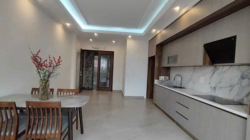 PHÂN LÔ NHÀ MỚI XÂY ĐƯỜNG 800A, CẦU GIẤY, HÀ NỘI. NGÕ THÔNG, GARA Ô TÔ, 8 TẦNG THANG MÁY.DIỆN TÍCH - Ảnh 2