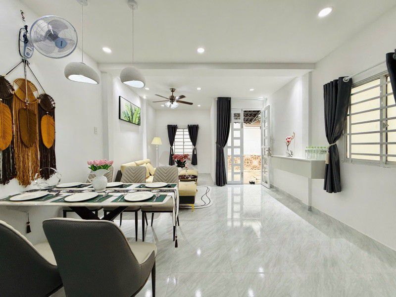 BÌNH THẠNH - NHÀ ĐẸP FULL NỘI THẤT - 37m2 (4.3x9) - 3 TẦNG SÂN THƯỢNG - 3PN 3WC - CHỈ 4.xx TỶ TL - Ảnh 1