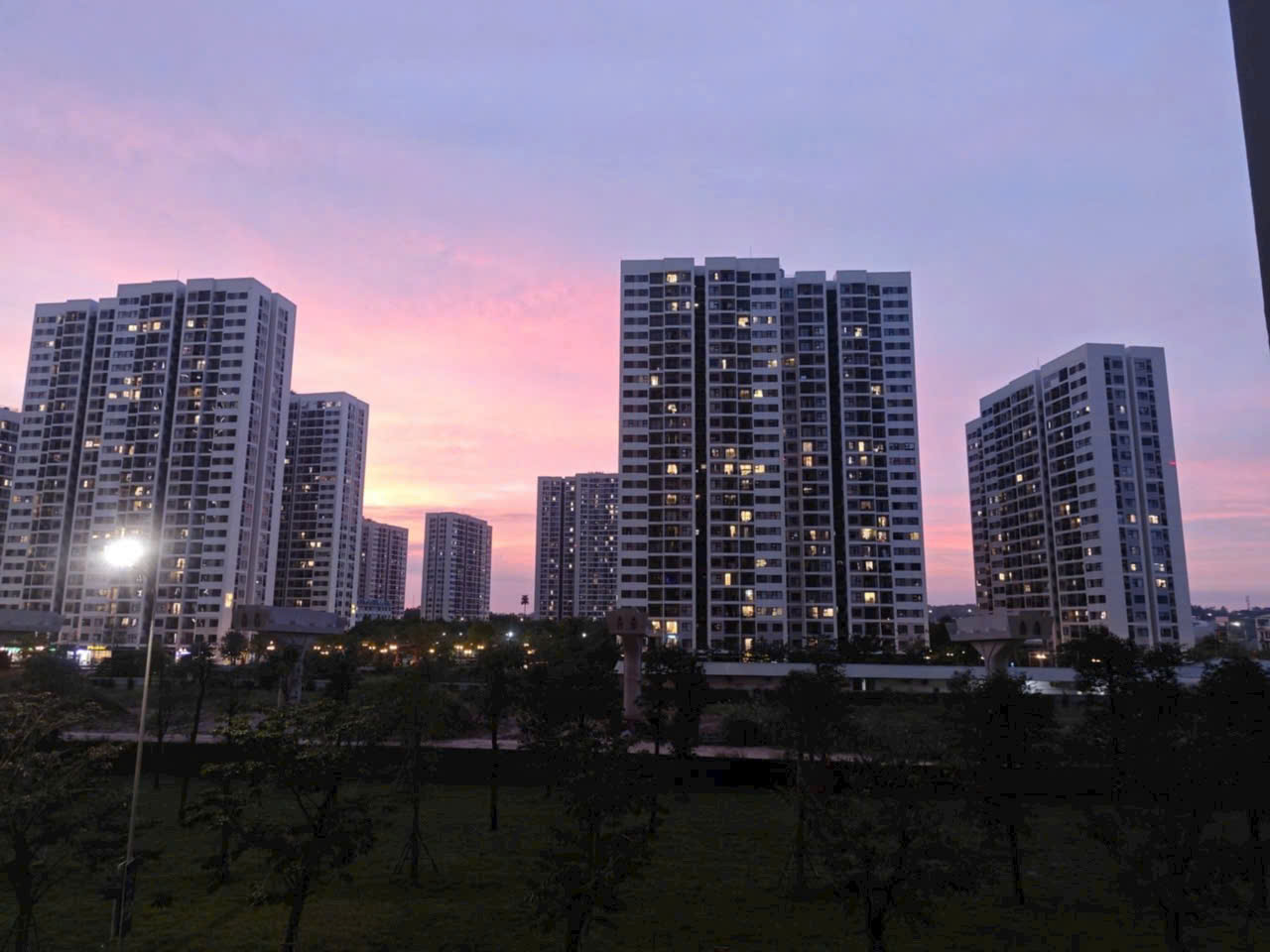 CHO THUÊ CĂN HỘ BS8 VINHOMES GRAND PARK PHƯỜNG LONG THẠNH MỸ ( QUẬN 9 CŨ ) - TP HỒ CHÍ MINH - Ảnh 4