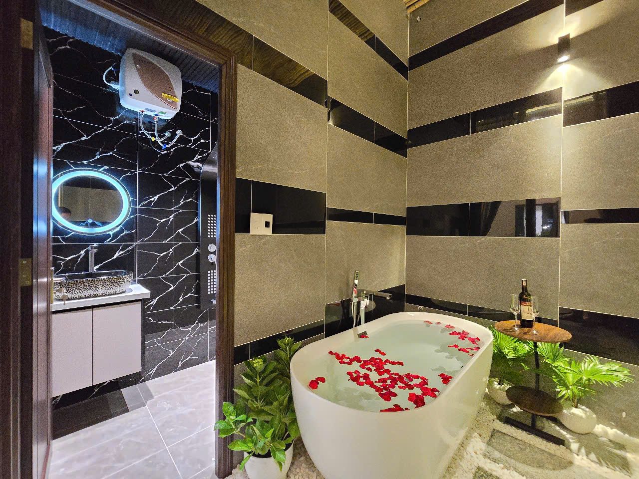 # Nhà sát Biển Nguyễn Tất Thành, Ô tô đậu, 83m3, 3 mê mới, 4.xx tỷ - Ảnh 4