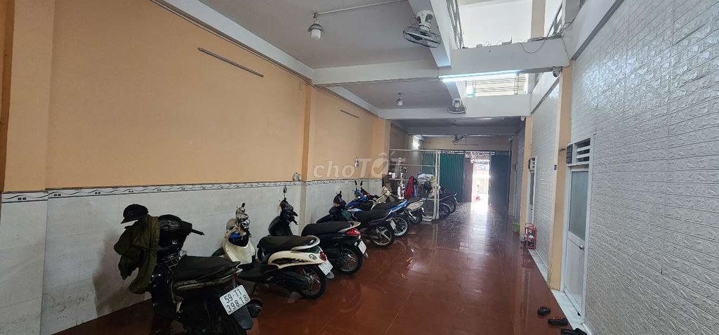Cho thuê văn phòng và mặt bằng kinh doanh rộng 240m² - Ảnh 3