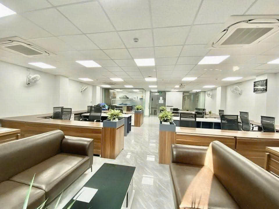 Lô Góc Kim Cương – Tòa Văn Phòng 8 Tầng Võ Chí Công 230m² Mặt Tiền 11m Sổ Vuông - Ảnh 2