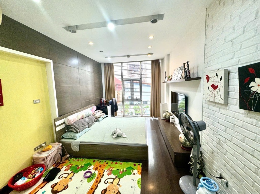 PHÂN LÔ THÁI HÀ – Ô TÔ VÀO NHÀ – 6 TẦNG THANG MÁY – KINH DOANH VĂN PHÒNG - Ảnh chính
