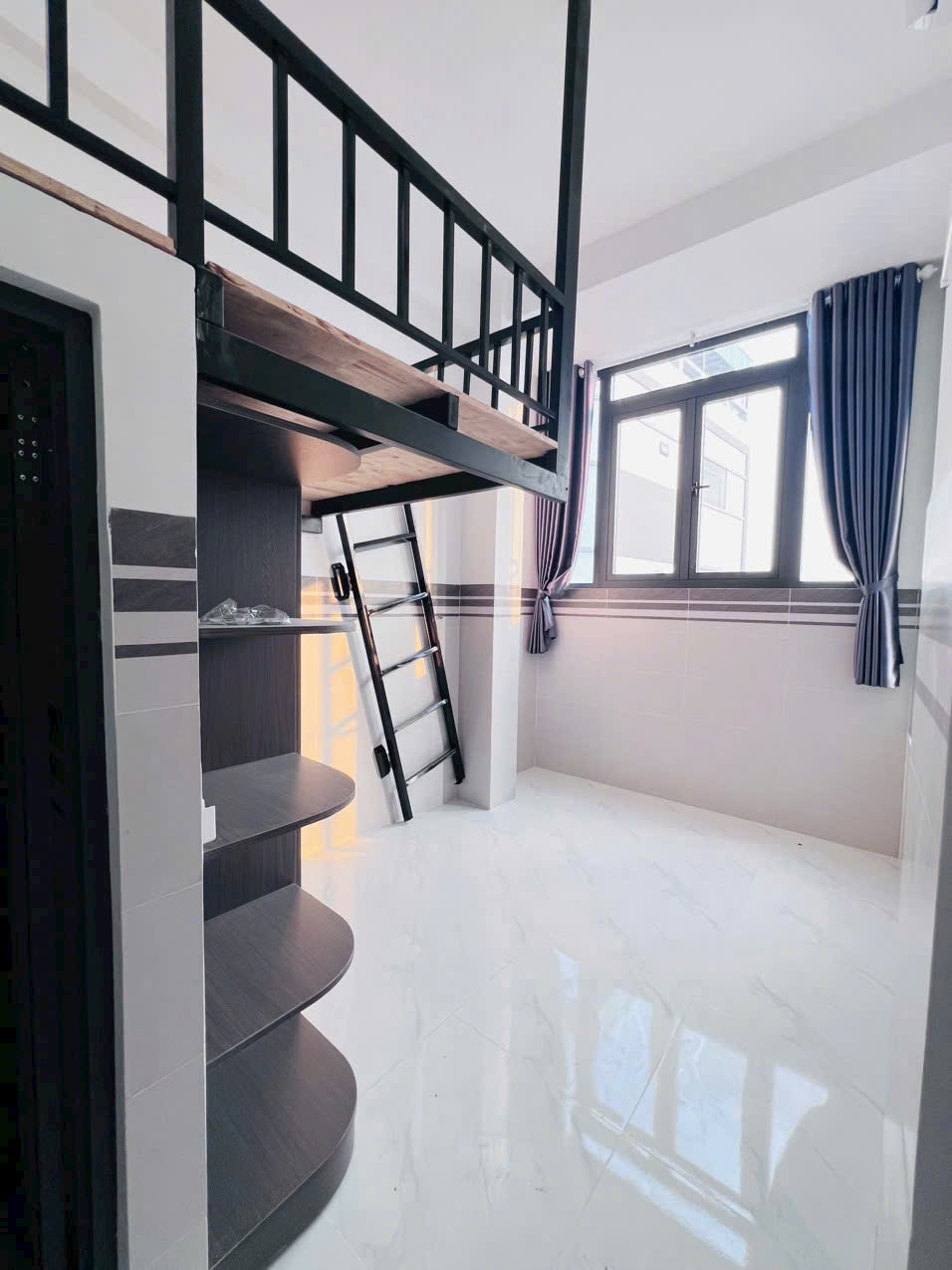 BÁN CHDV 30 PHÒNG THU NHẬP 130TR/ THÁNG P. LINH TRUNG. TP THỦ ĐỨC - 0985608188 - Ảnh 1