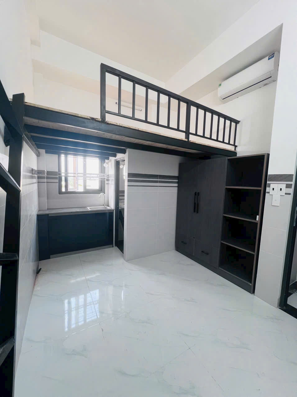 BÁN CHDV 30 PHÒNG THU NHẬP 130TR/ THÁNG P. LINH TRUNG. TP THỦ ĐỨC - 0985608188 - Ảnh 2