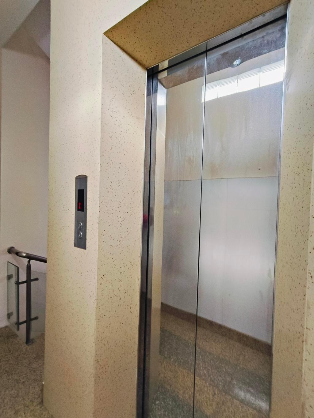 Bán nhà mặt tiền Phạm Hùng 4.5x18 Nở hậu Thang Máy chỉ 13 tỷ 9 - Ảnh 3