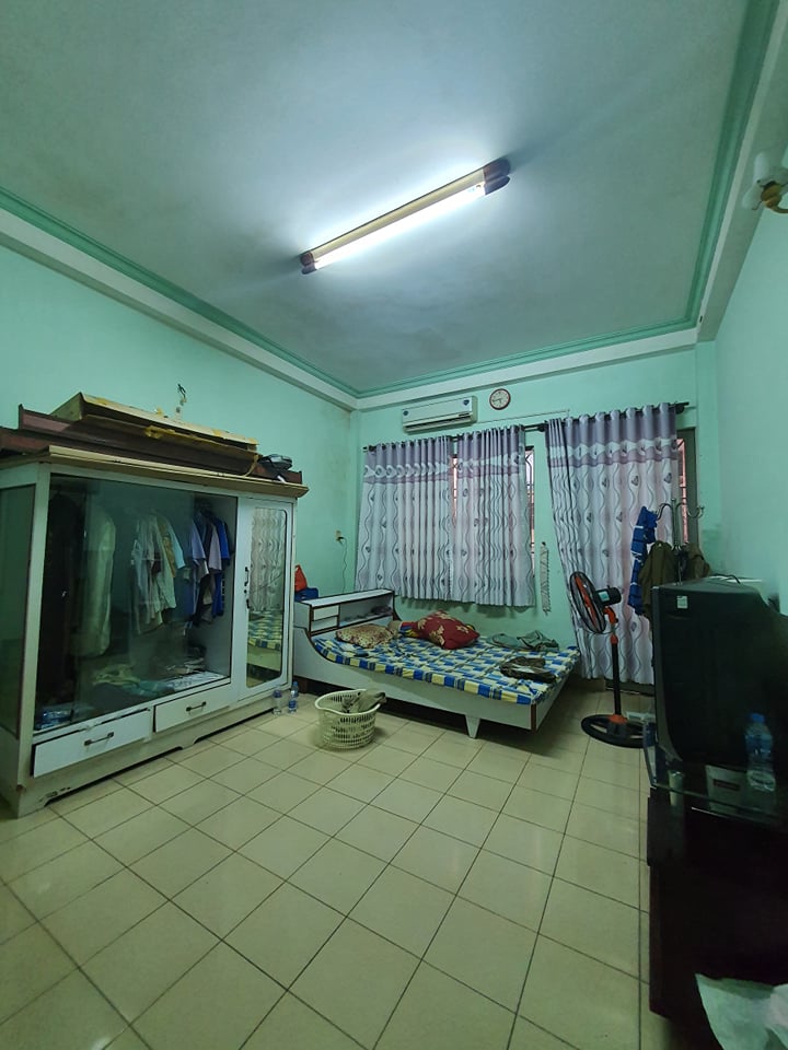 Bán nhà HXH Tân Sơn Nhì TP 4x13m2 đúc 3.5 tấm nhà kiên cố giá chỉ 5tỷxx - Ảnh 4