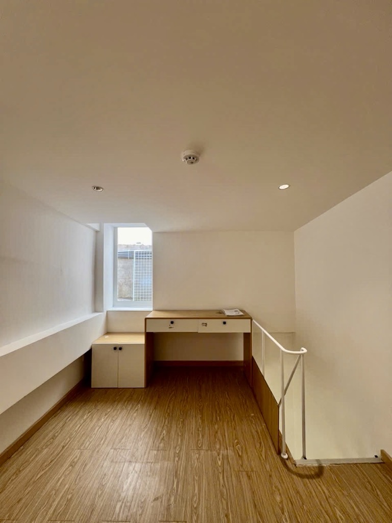 Diện tích khủng 140m2, Hiếm, Nguyễn Thị Tần, chỉ 9 tỷ 8 - Ảnh 2