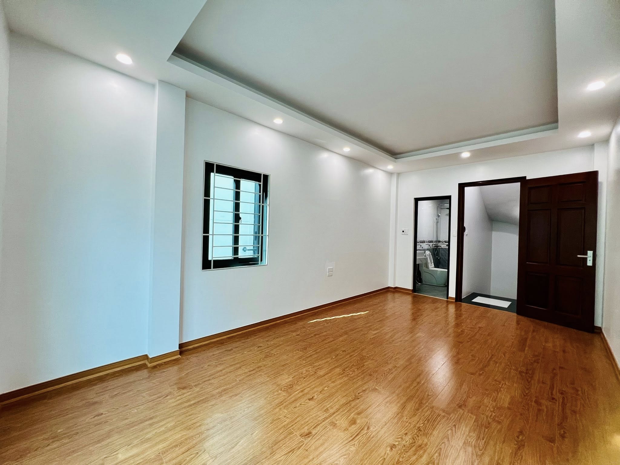 NHÀ MỚI, XUÂN ĐỈNH, BẮC TỪ LIÊM: 33M X5T, MT 3,8M, GIÁ 7,5 TỶ. - Ảnh 4