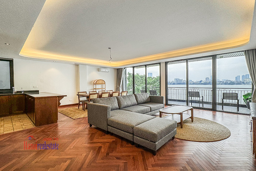 Building căn hộ dịch vụ 200m²  x 7 tầng + tum, 36 phòng tại Quan Hoa, Cầu Giấy, tiền về như lá mít - Ảnh chính