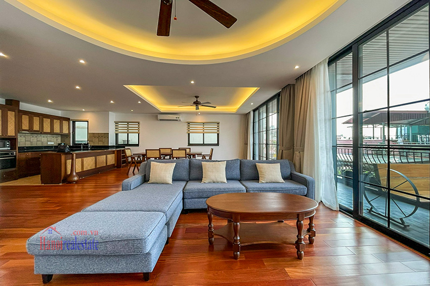Building căn hộ dịch vụ 200m²  x 7 tầng + tum, 36 phòng tại Quan Hoa, Cầu Giấy, tiền về như lá mít - Ảnh 1