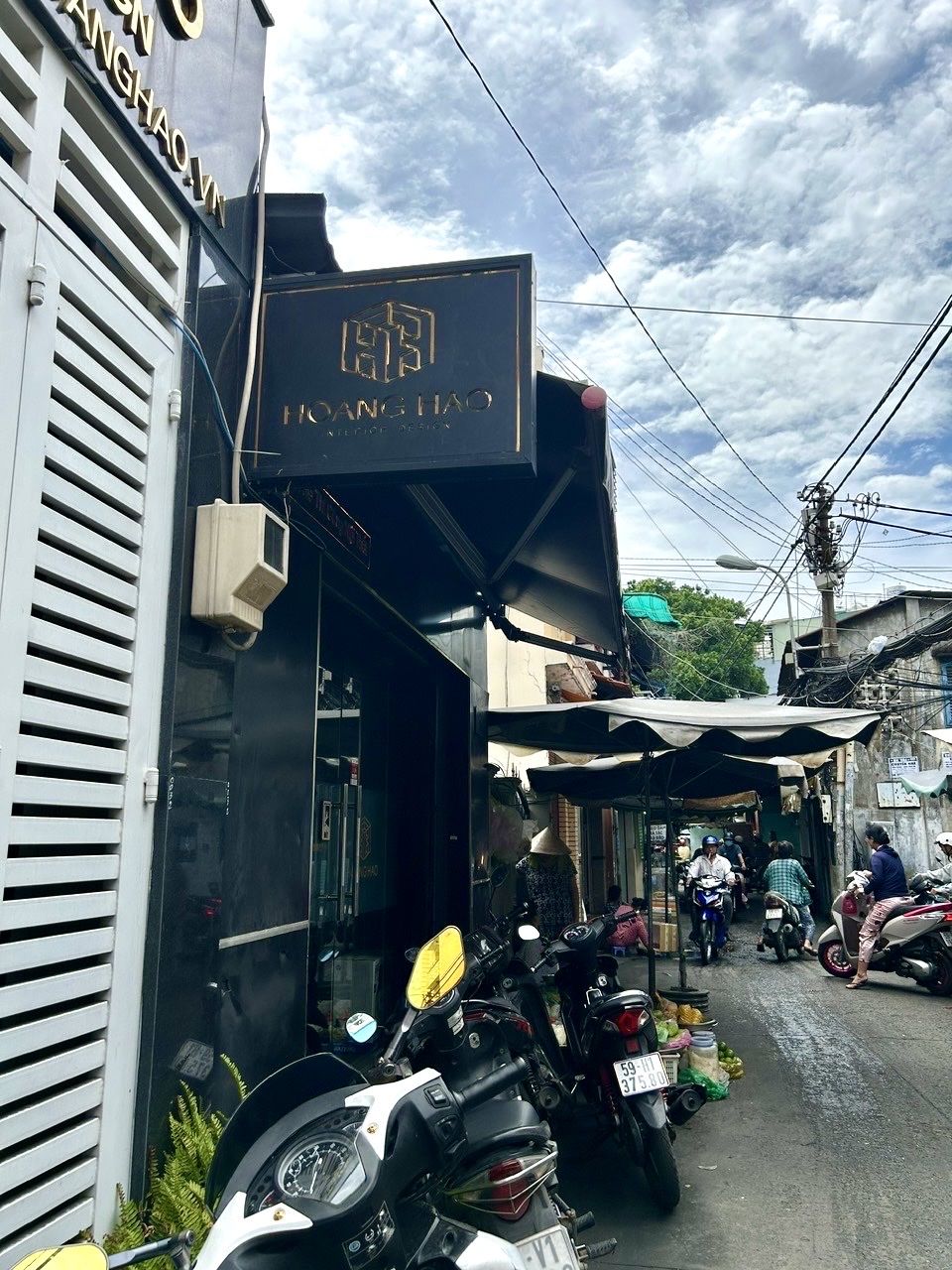VỊ TRÍ ĐẸP NHÀ LẠI ĐẸP NGAY MẶT TIỀN ĐƯỜNG ĐOÀN VĂN BƠ- GẦN CHỢ TRƯỜNG HỌC. - Ảnh 1