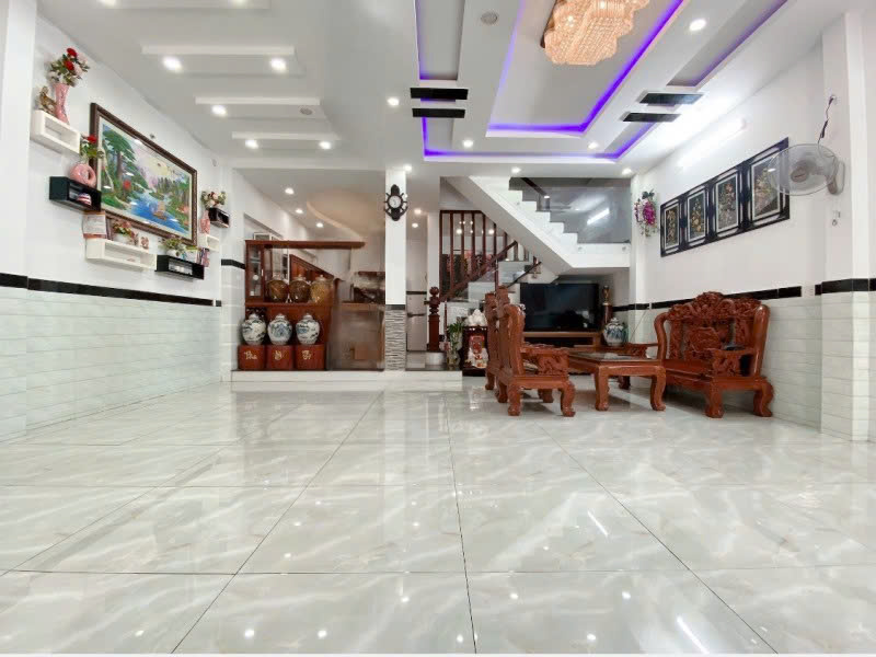 Bán nhà Biệt thự  Hẻm 8m Phan Huy Ích, gần Trường Chinh, 7x15m, 5 T -  8PN, 12.9 tỷ - Ảnh chính