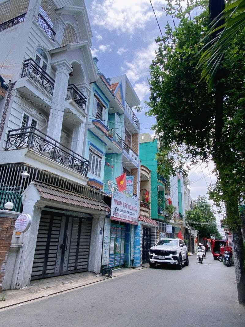 Bán nhà Biệt thự  Hẻm 8m Phan Huy Ích, gần Trường Chinh, 7x15m, 5 T -  8PN, 12.9 tỷ - Ảnh 2