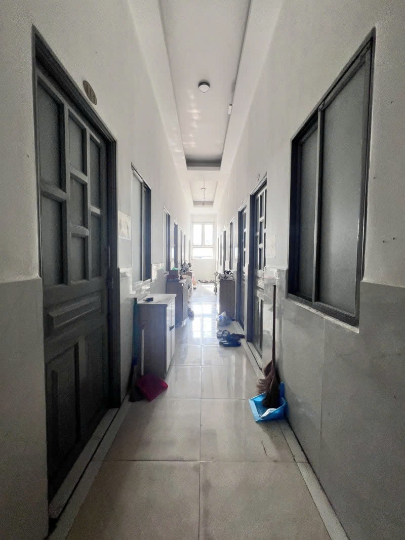 Bán  tòa 7 Tầng,  MT Đoàn Hồng Phước - gần Lũy Bán Bích, 13x30m, thu 6 tỷ/ năm, 79 tỷ. - Ảnh 3
