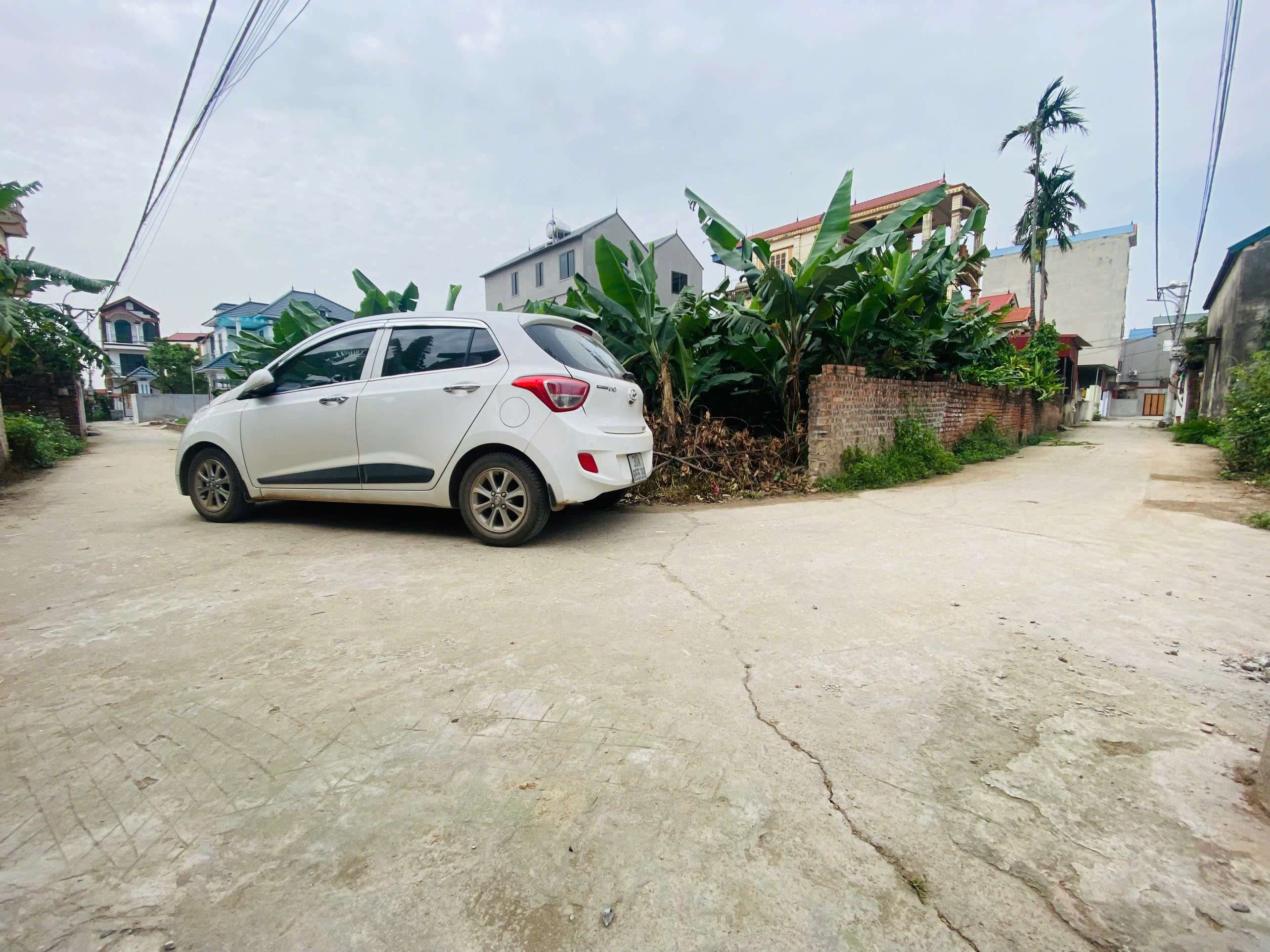 CHÍNH CHỦ BÁN 100M,GIÁ 3X TRIỆU/M,TT QUANG MINH,GIÁ ĐẦU TƯ,OTO VÀO - Ảnh 1