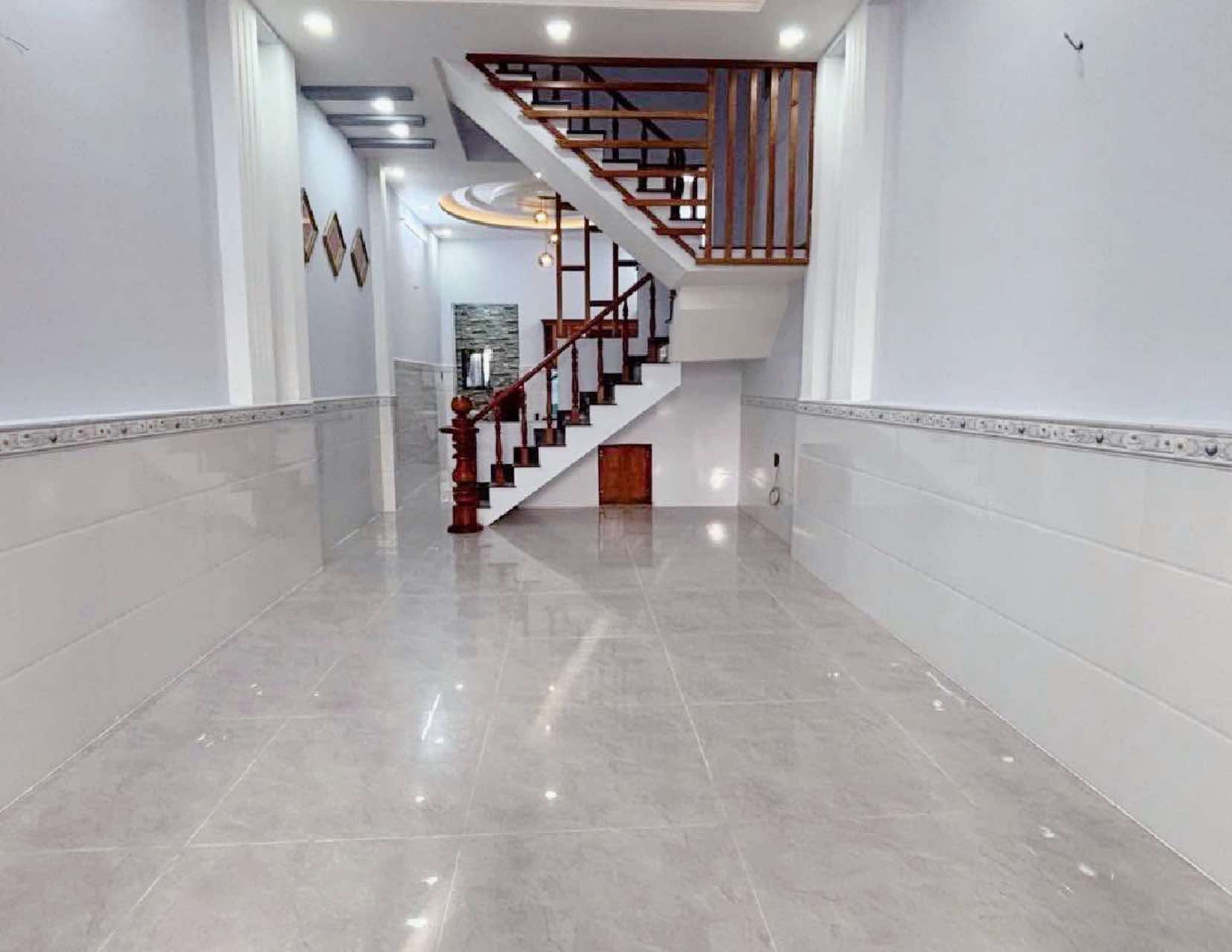 Bán nhà hxh hẻm 551 Lê Văn Khương Q12 , 58m2-3tang , gần lẩu Bò Tèo , 4 tỷ nhỉnh 0932030061 - Ảnh 2