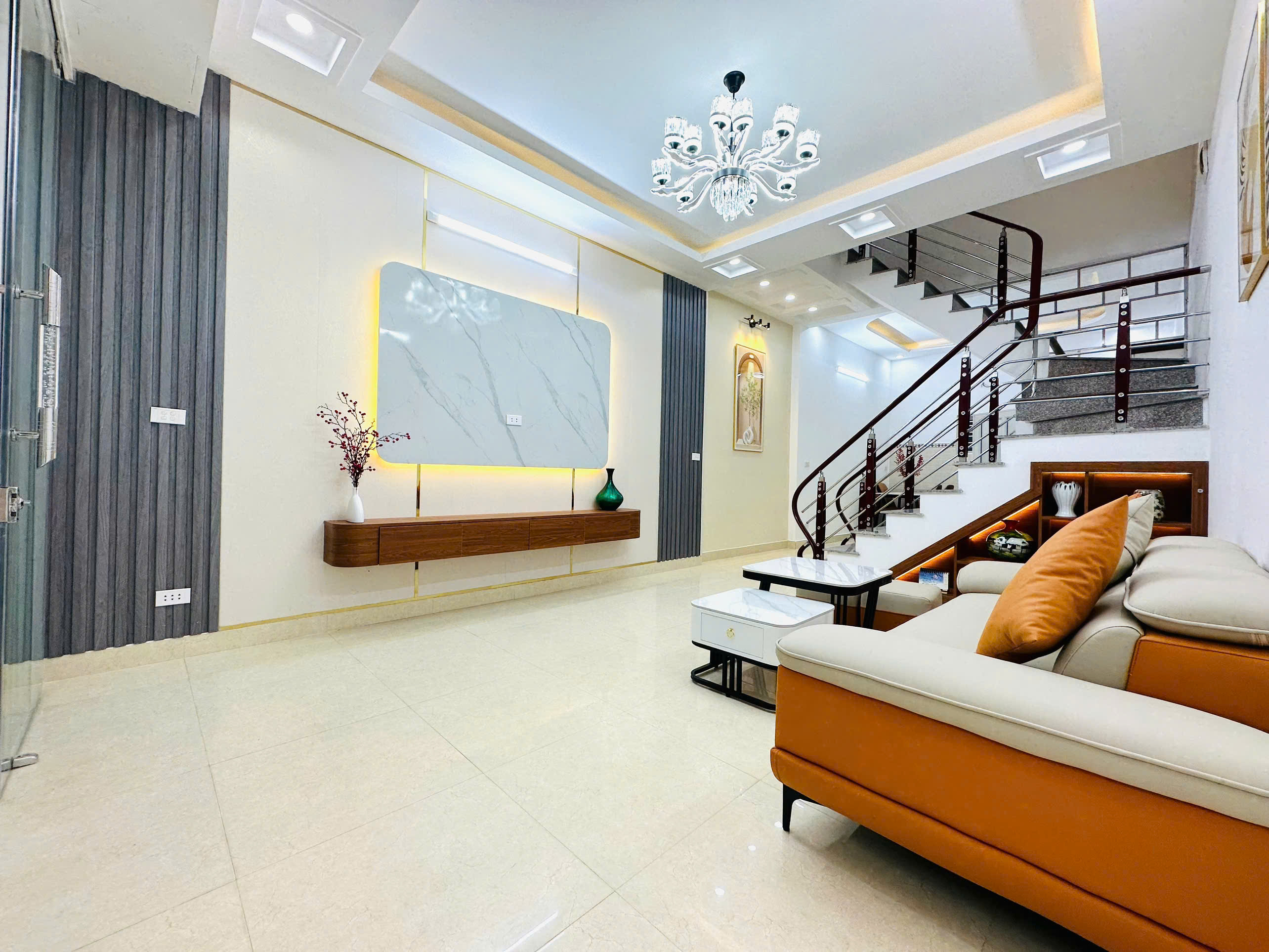 Nhà mặt ngõ Thiên Lôi thẳng tắp, 45m 3 tầng, Giá 2.96 tỉ, gần AEON - Ảnh 1