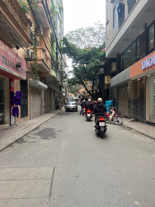 Bán Nhà Cấp 4 Khu Phân Lô Quân Đội – Hoàng Văn Thái, 45m², Đường Ô Tô Tránh - Ảnh 1