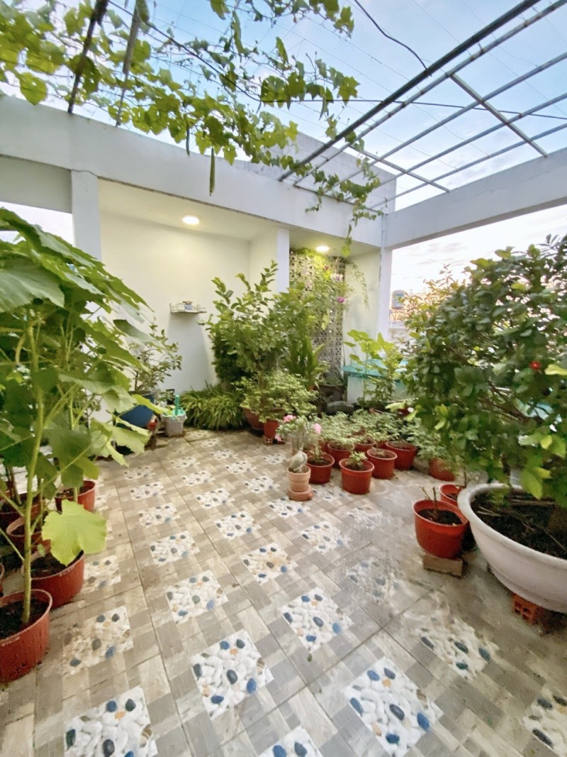 Bán nhà 70m2, 4PN, 4 tầng, Trường Thọ, Thủ Đức, 7.8 tỷ, sổ hồng - Ảnh 4