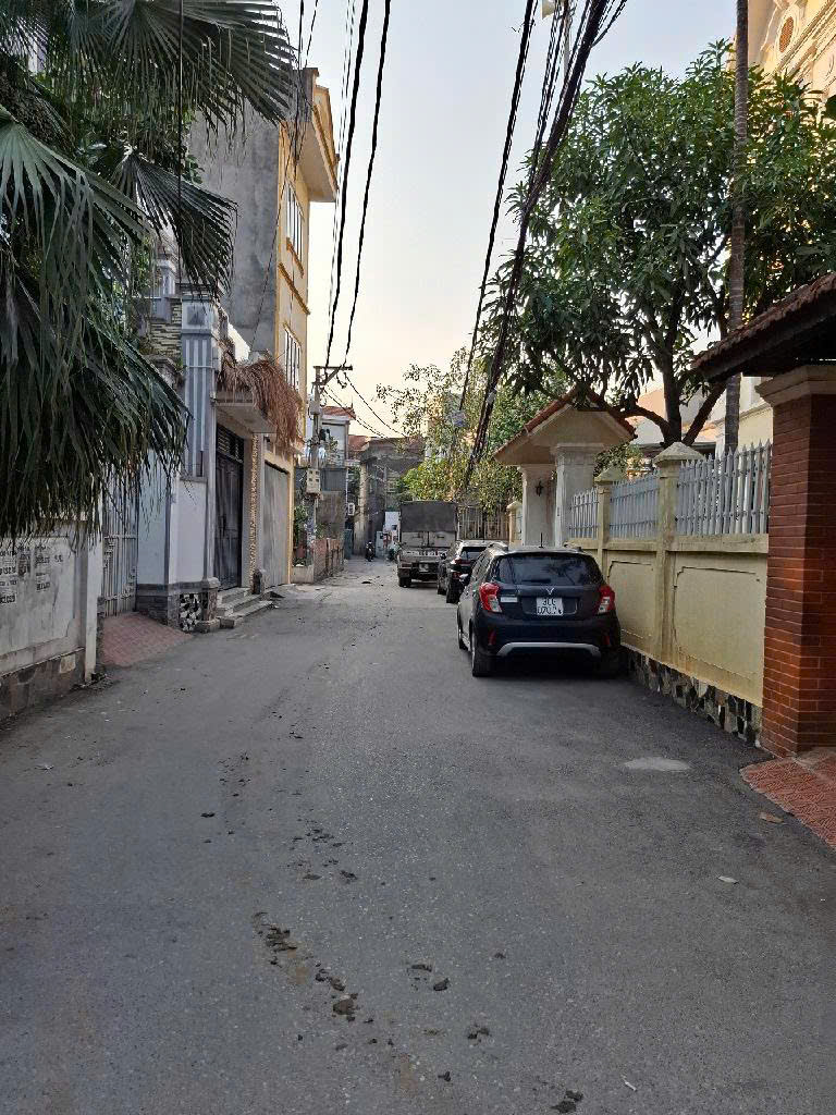 CHỦ CẦN BÁN GẤP LÔ ĐẤT TỔ 6 YÊN NGHĨA HÀ ĐÔNG- NGỖ NÔNG Ô TÔ GẦN DT 48M MT4.1M - Ảnh chính
