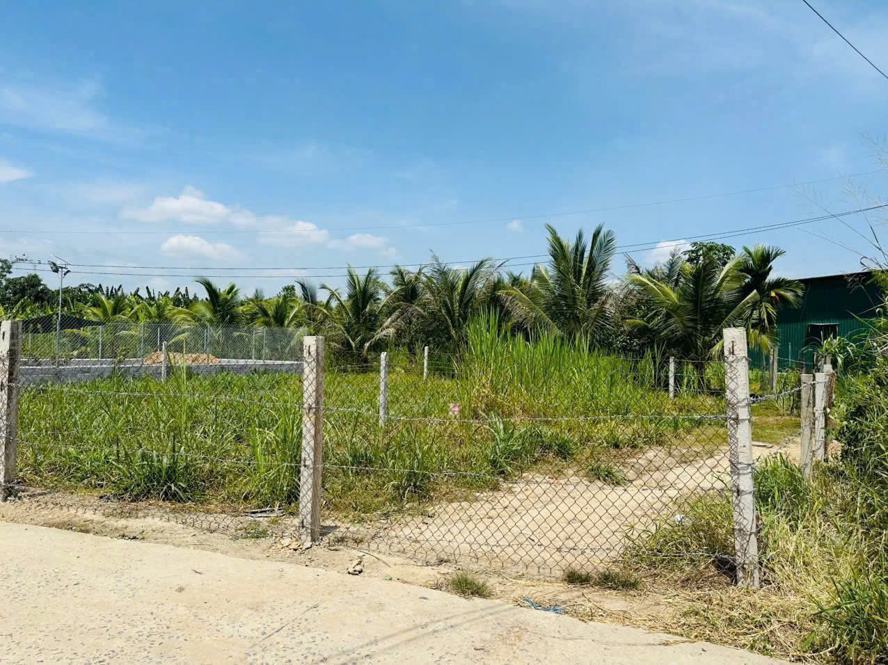 Chủ Ngộp Bank gửi bán lô đất Diên Phước - Diên Khánh  dt 108m2  giá bán 580 tr Lh: Trần Yên Trinh - Ảnh 1