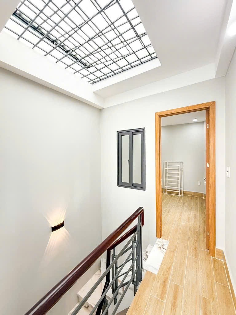 MỚI ĐẸP CHÍNH CHỦ - HOÀN CÔNG ĐỦ - DT 39M2 ,4TẦNG ĐÚC VỚI 5PN ,4WC - HUỲNH VĂN BÁNH - LÊ VĂN SỸ - Ảnh 5