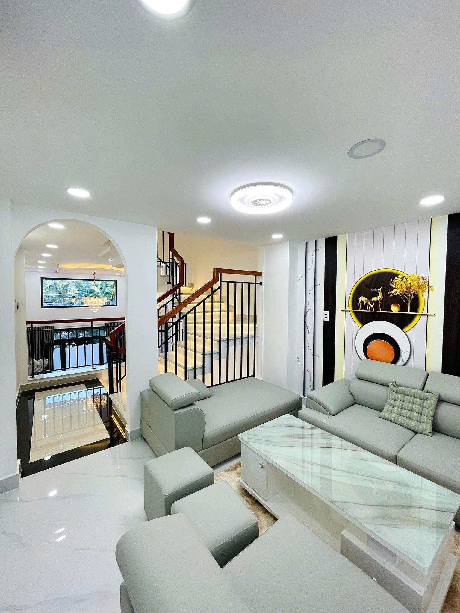 Săn ngay siêu phẩm Gò Vấp: Nhà đúc 5 tầng, hẻm 5m, chỉ 5.9 tỷ – Chính chủ đứng bán! - Ảnh 2