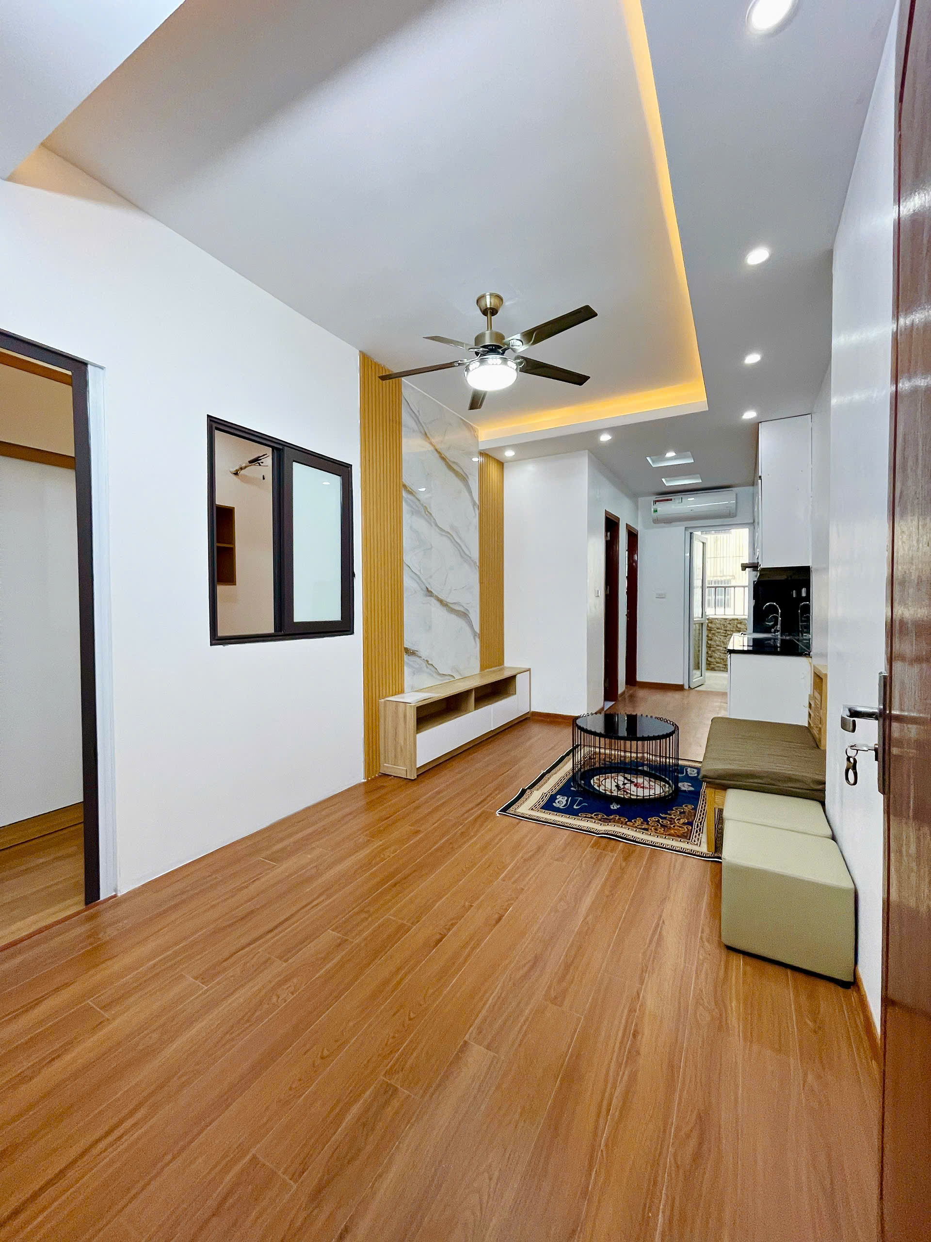 BÁN  GẤP CĂN 2 NGỦ 56 M 2 NGỦ 2VS CÓ SỔ CHUNG CƯ ĐẠI THANH GIÁ 2,46 TỶ - Ảnh 1