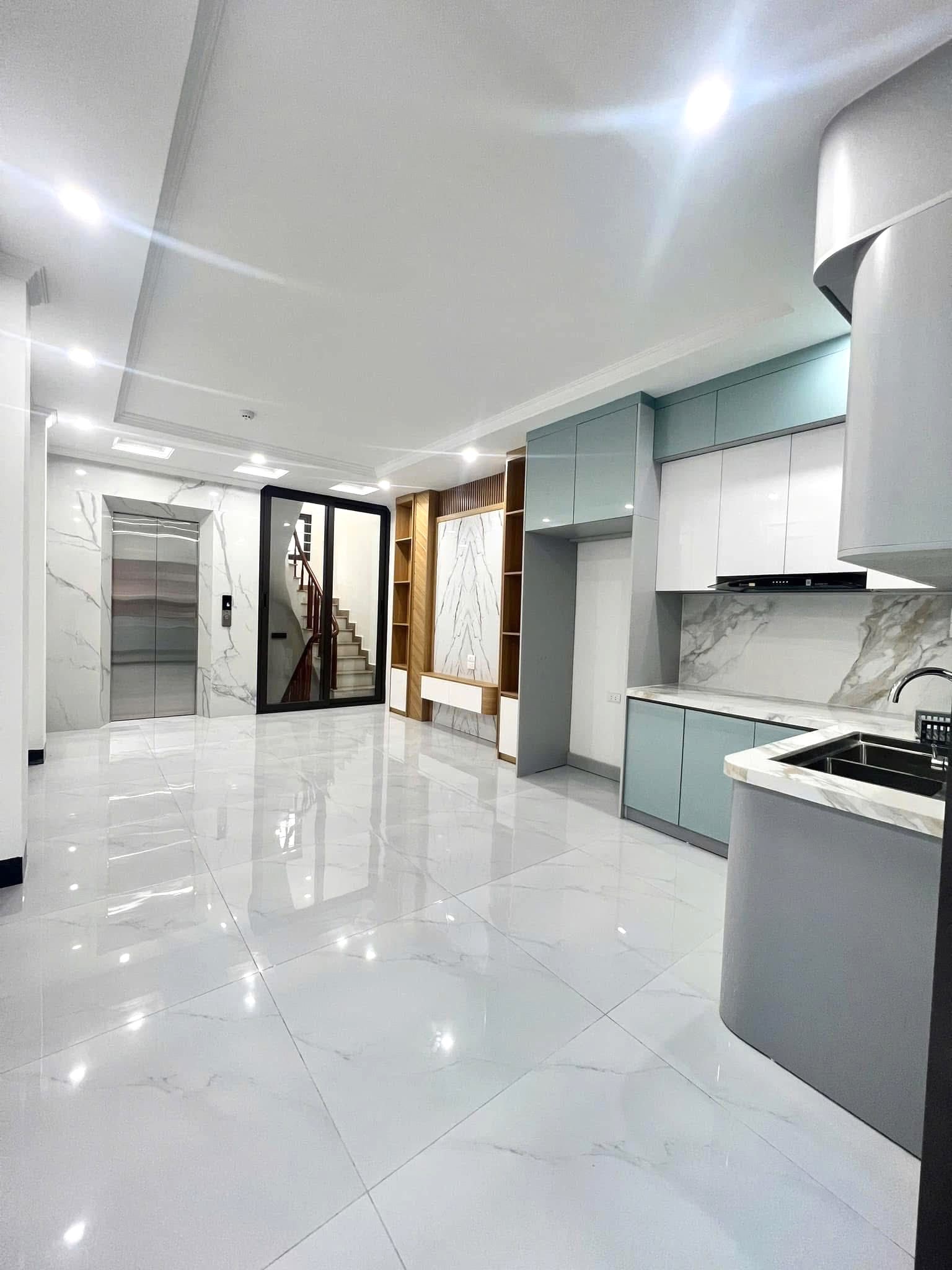 50M, 6 TẦNG- THANG MÁY - NHÀ MỚI THÁI HÀ - TÂY SƠN - ĐỐNG ĐA - 30M RA PHỐ - Ảnh 2
