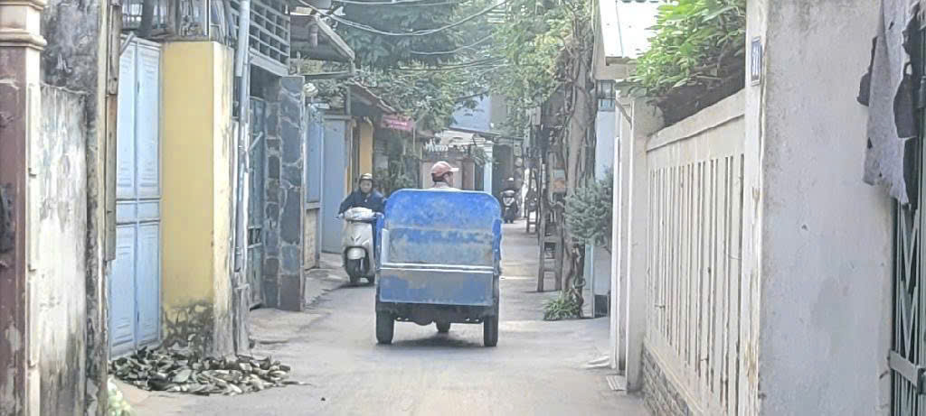 BÁN LÔ ĐẤT NGỌC THỤY,63M2,GIÁ 4.8 TỶ,VIEW SÔNG,Ô TÔ ĐỖ TRƯỚC CỬA,DÂN TRÍ CAO,XUNG QUANH TOÀN BIỆTTHỰ - Ảnh chính