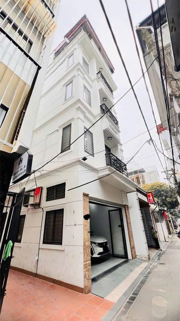 BÁN NHÀ RIÊNG PHỐ NGỌC THỤY,DT51M2,MT5m2,FULL NỘI THẤT HIỆN ĐẠI,VỊ TRÍ ĐẸP,DÂN TRÍ CAO,Ô TÔ NGỦ TRON - Ảnh chính