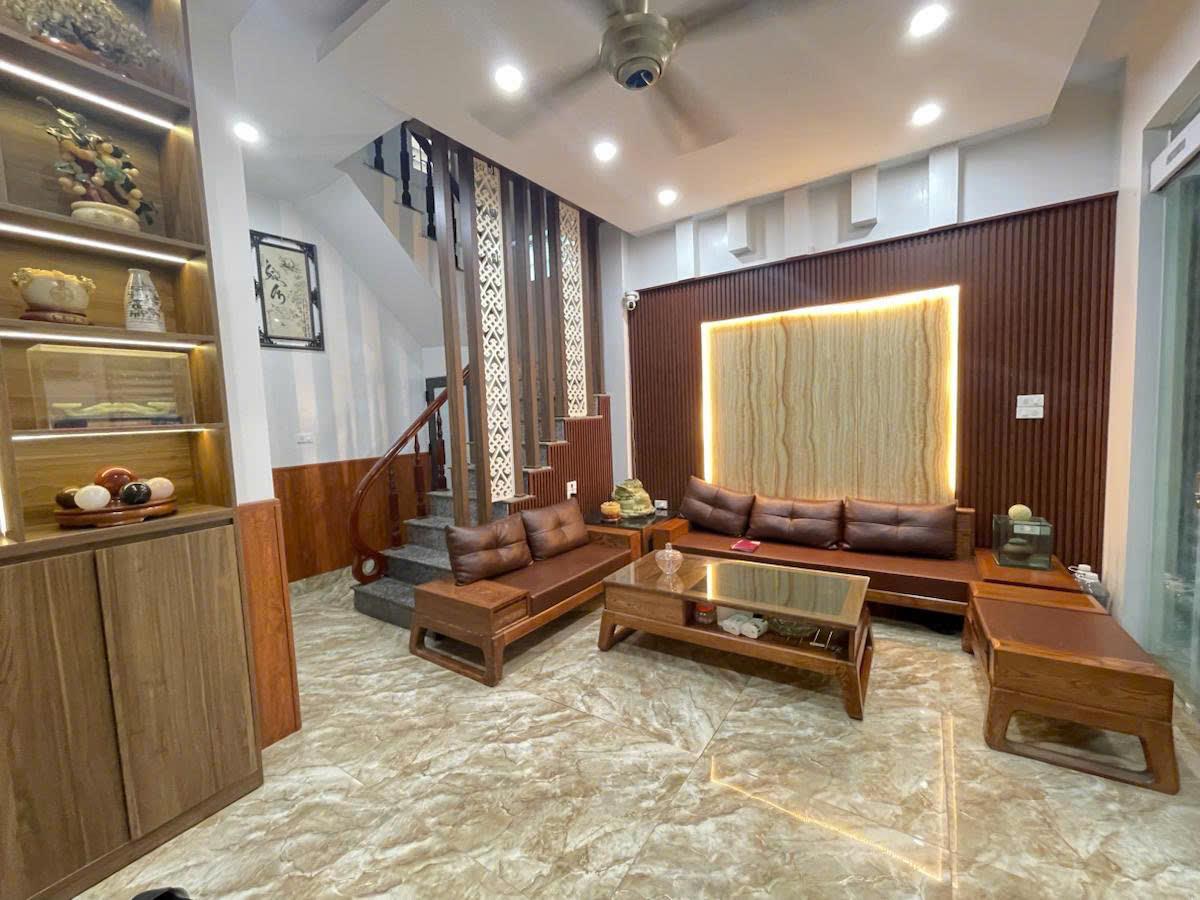 BÁN NHÀ HOÀNG ĐẠO THÀNH 35m x 6 TẦNG GIÁ CHỈ 11 TỶ - Ô TÔ ĐỖ CỬA - KINH DOANH ĐỈNH - Ảnh chính