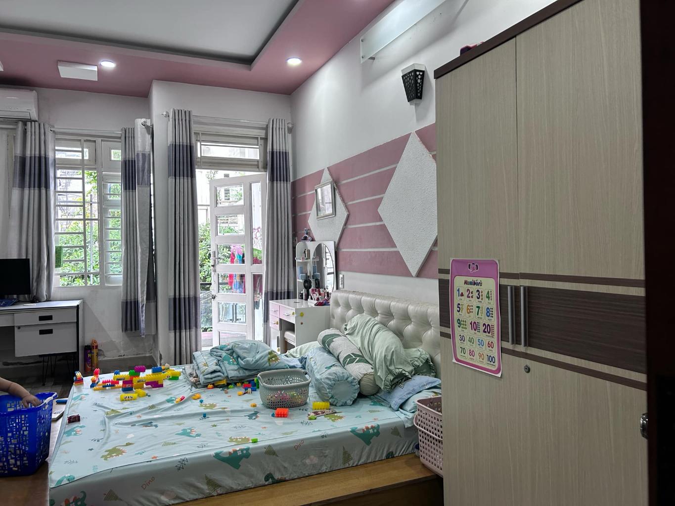 HẺM 8M XE TẢI TRÁNH - 4 TẦNG - 4M x 18M - NỘI THẤT ĐẸP - GẦN SIÊU THỊ EMART - CHỢ THẠCH ĐÀ - Ảnh 3