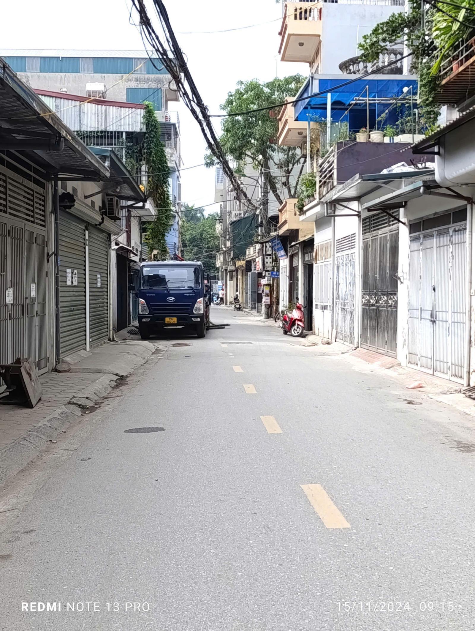 BÁN ĐẤT TẶNG NHÀ 3 TẦNG LÔ GÓC DT 230M2 MẶT PHỐ LỚN ĐỨC THẮNG, BẮC TỪ LIÊM NGAY CẠNH ĐẠI HỌC MỎ ĐỊA - Ảnh 1
