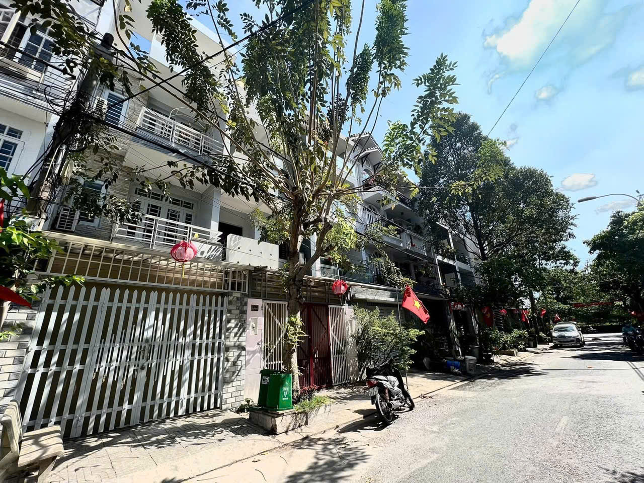 BÁN NHÀ KDC AN SƯƠNG – NHÀ ĐẸP 4 TẤM – GIÁ CHỈ 8.8 TỶ - Ảnh chính