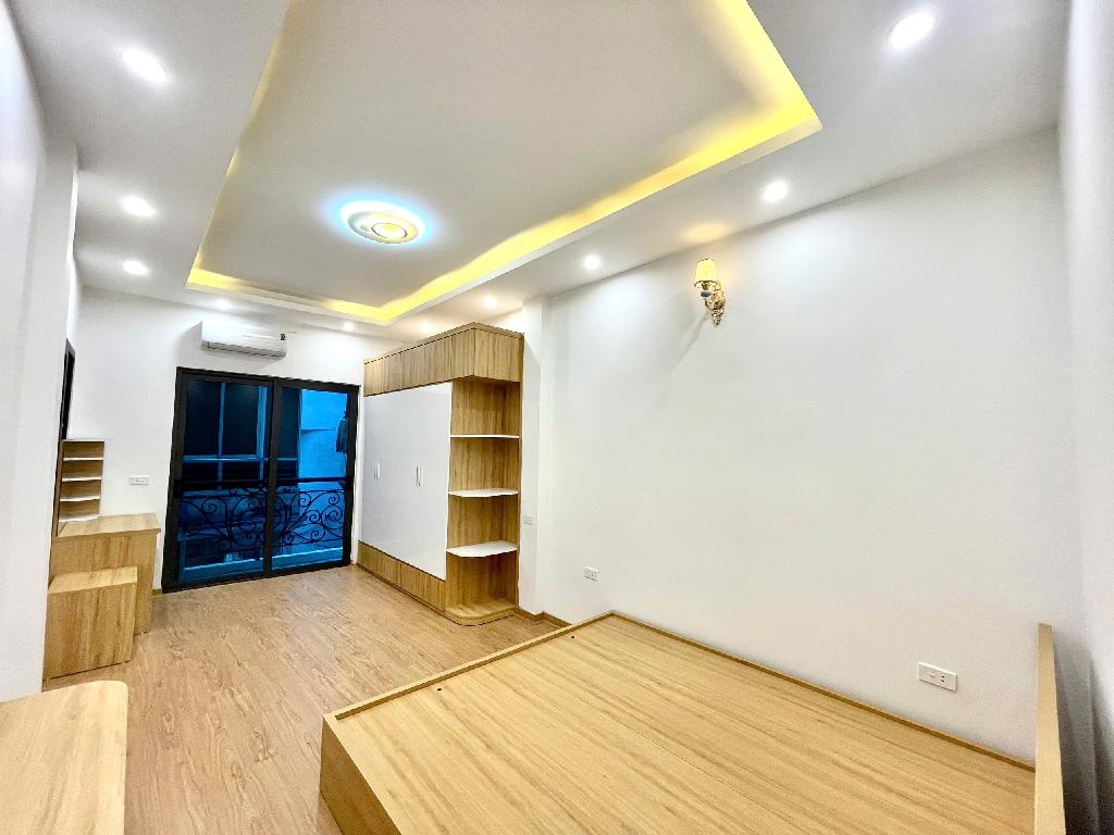 HÀO NAM, TRUNG TÂM ĐỐNG ĐA - NHÀ DÂN XÂY - GẦN PHỐ, GẦN PHỐ ĐỦ TIỆN ÍCH - Ảnh 4