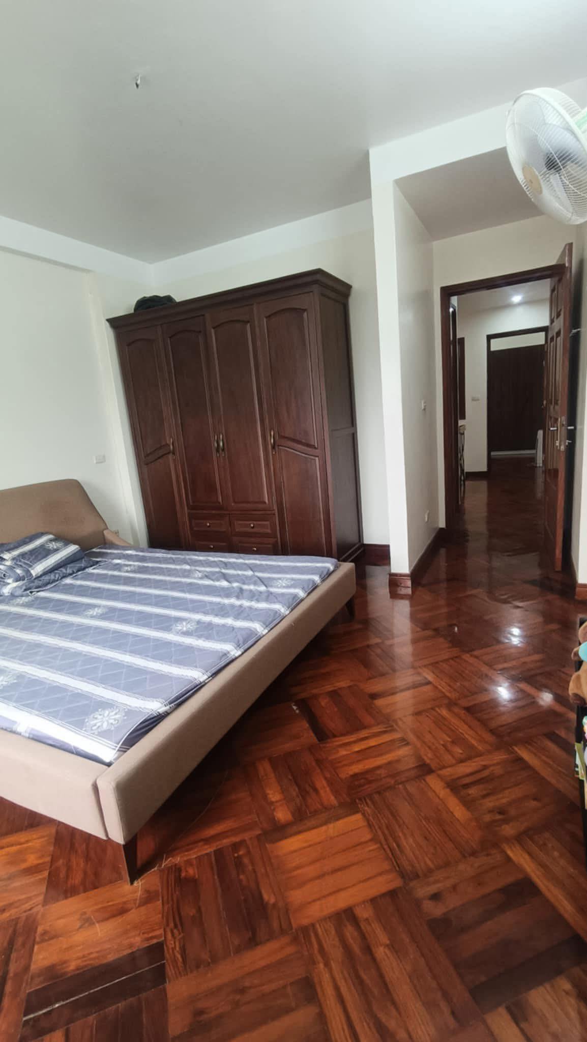 Bán nhà Ôtô tránh Phố Hoàng Cầu: 50m2/5Tầng/MT 4.2m 27 Tỷ Cách Hồ 30m, KD đỉnh - Ảnh 4